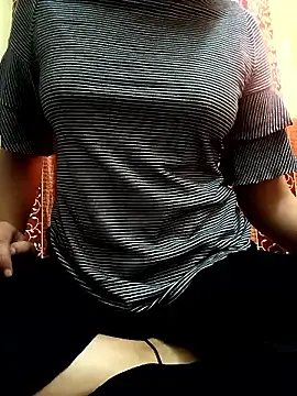 miss kittyy online show from November 2025 09:55:02 AM