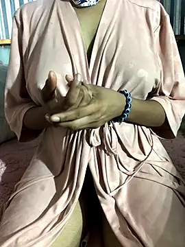 Snapshot of mcdeeXo chatting on November 2025 01:00:01 PM mcdeeXo online show from November 2025 01:00:01 PM