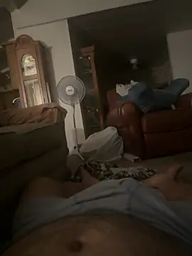 Snapshot of jayrr31 chatting on November 2025 12:29:02 PM jayrr31 online show from November 2025 12:29:02 PM