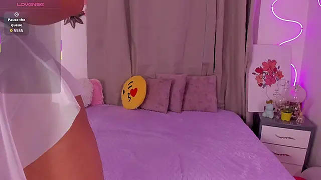 Snapshot of alanaa_gomezz chatting on February 2026 06:26:01 PM alanaa gomezz online show from February 2026 06:26:01 PM