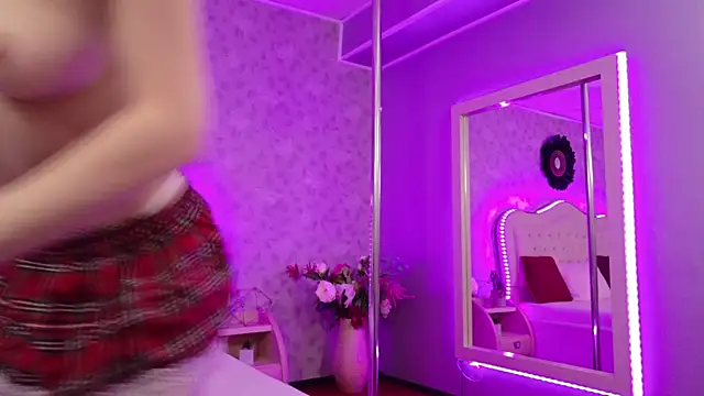 Snapshot of GracieCute chatting on May 2026 03:12:02 AM GracieCute online show from May 2026 03:12:02 AM