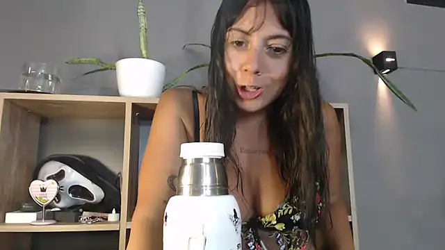 mickystrumia23 online show from January 2026 08:54:01 PM