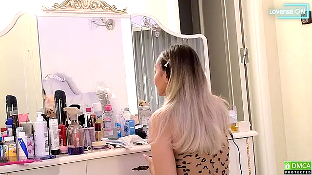 AniaKarenina online show from November 2025 10:34:02 PM