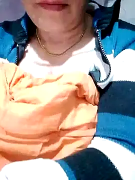 small-house123 online show from December 2025 01:17:04 PM