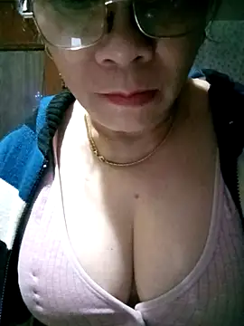 small-house123 online show from February 2026 10:17:01 PM