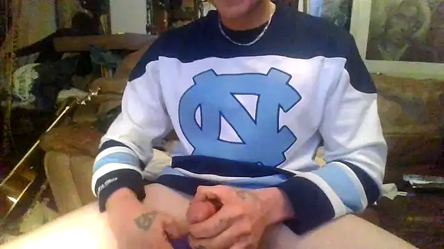 Snapshot of jigglethaypussi chatting on February 2026 02:10:01 AM jigglethaypussi online show from February 2026 02:10:01 AM