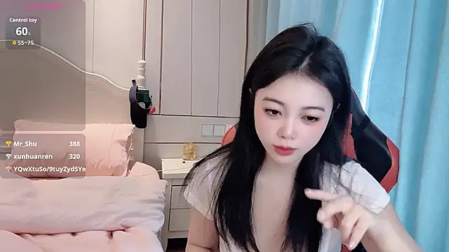 Snapshot of BvBver chatting on November 2025 04:11:02 AM BvBver online show from November 2025 04:11:02 AM