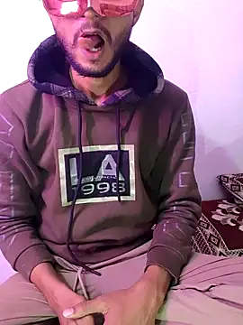 Snapshot of baby_Cpl21 chatting on December 2025 11:06:02 AM baby Cpl21 online show from December 2025 11:06:02 AM