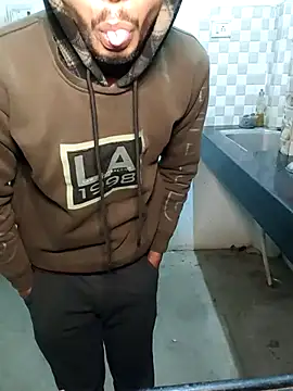 Snapshot of baby_Cpl21 chatting on January 2026 03:39:02 PM baby Cpl21 online show from January 2026 03:39:02 PM