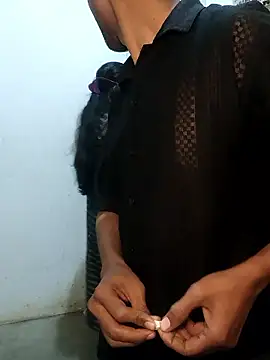 Snapshot of baby_Cpl21 chatting on January 2026 05:23:02 AM baby Cpl21 online show from January 2026 05:23:02 AM