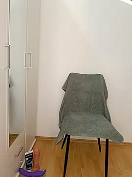 Lusandra1837lusi online show from November 2025 10:37:01 AM