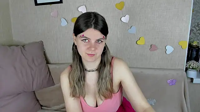 Zorianaa online show from April 2026 08:23:01 PM