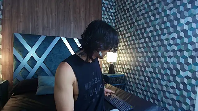 James Morrisonm online show from December 2025 08:17:01 PM