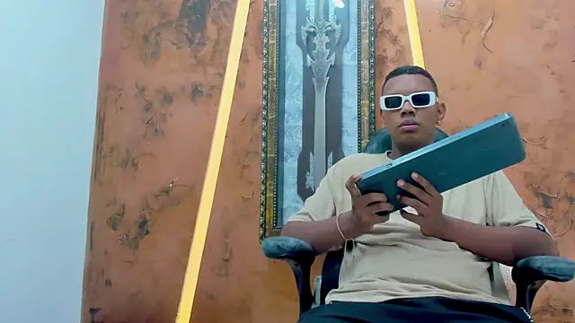 the hot boy0 online show from November 2025 11:53:02 AM