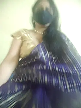 Snapshot of mouni499 chatting on April 2026 10:13:02 AM mouni499 online show from April 2026 10:13:02 AM