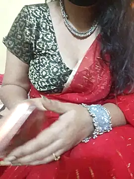 Snapshot of mouni499 chatting on May 2026 09:28:02 AM mouni499 online show from May 2026 09:28:02 AM