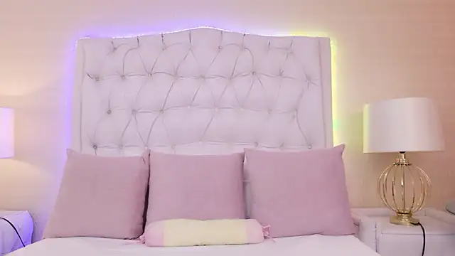 ScarlettPetrova online show from February 2026 11:59:01 AM