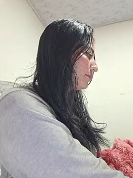 GISELLA   online show from January 2026 10:52:02 AM