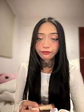 JIORYOvO online show from November 2025 03:19:01 AM