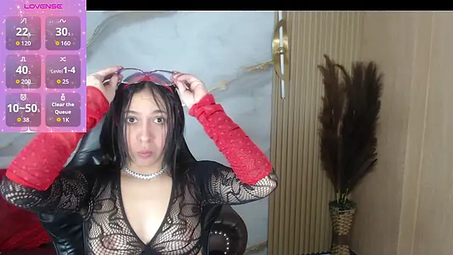 gabriella storm tf online show from February 2026 01:05:01 PM