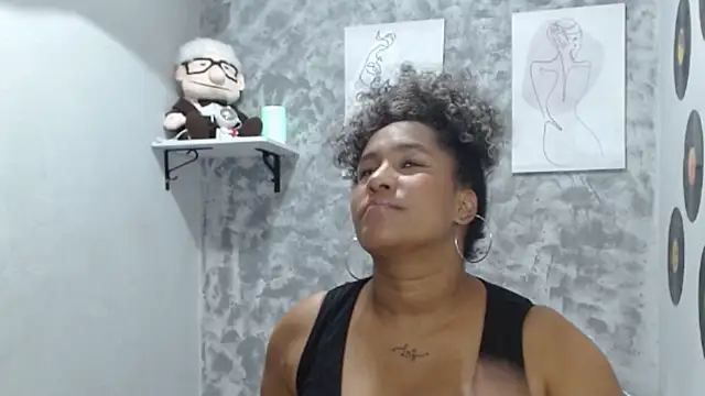 Ambar foxy online show from November 2025 07:36:02 PM