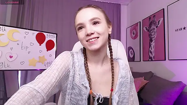 Adria Arjona online show from January 2026 07:34:01 AM