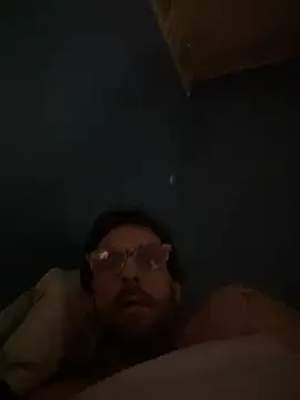 Snapshot of bigdaddyandqueenn chatting on February 2026 03:33:01 AM bigdaddyandqueenn online show from February 2026 03:33:01 AM