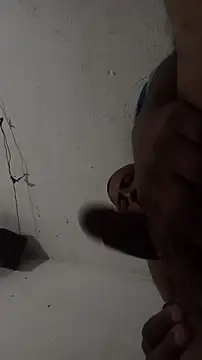 negrocomomisuerte online show from November 2025 06:52:01 PM