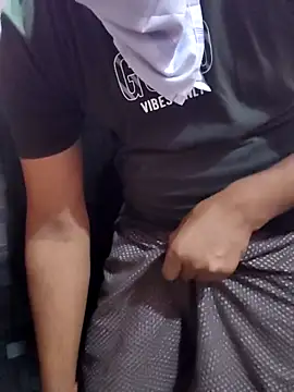 Snapshot of rahulkumaragarwal chatting on November 2025 12:10:01 AM rahulkumaragarwal online show from November 2025 12:10:01 AM