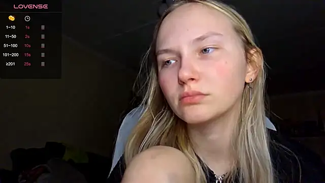 KarinRobertson online show from February 2026 04:27:02 PM