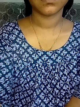 Neha533 online show from April 2026 04:23:01 PM