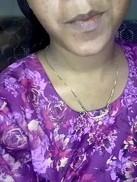 Snapshot of Neha533 chatting on April 2026 04:52:01 PM Neha533 online show from April 2026 04:52:01 PM