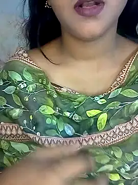 Snapshot of Neha533 chatting on May 2026 06:35:01 PM Neha533 online show from May 2026 06:35:01 PM