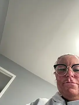 Snapshot of Angel-LinaX chatting on January 2026 02:32:01 PM Angel-LinaX online show from January 2026 02:32:01 PM
