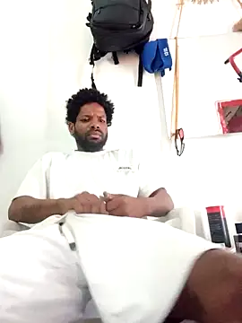 Angel23cm1 online show from April 2026 01:05:02 PM