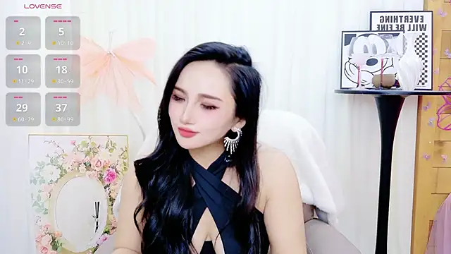 Snapshot of Janaya-88 chatting on April 2026 01:13:02 PM Janaya-88 online show from April 2026 01:13:02 PM