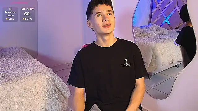 Eiden Blake online show from April 2026 01:52:01 AM