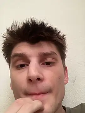 Snapshot of zackdelfon chatting on November 2025 01:54:02 PM zackdelfon online show from November 2025 01:54:02 PM