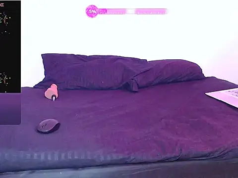 cristalsolei online show from December 2025 03:10:01 PM