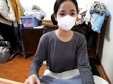 ---Lusi03--- online show from January 2026 03:49:02 PM