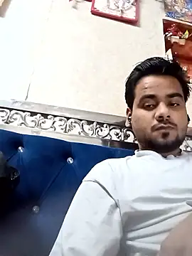 naughtyboyjii online show from January 2026 04:23:02 PM