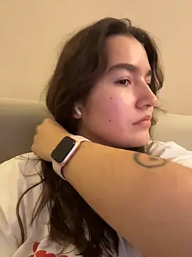 Snapshot of provocatrixxxx chatting on November 2025 01:33:02 PM provocatrixxxx online show from November 2025 01:33:02 PM