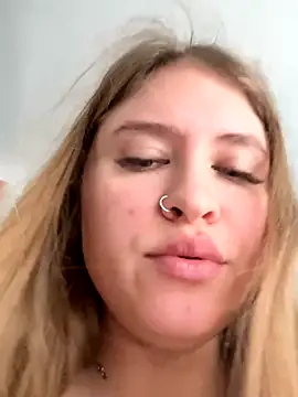 Eva Renny online show from November 2025 06:24:02 AM