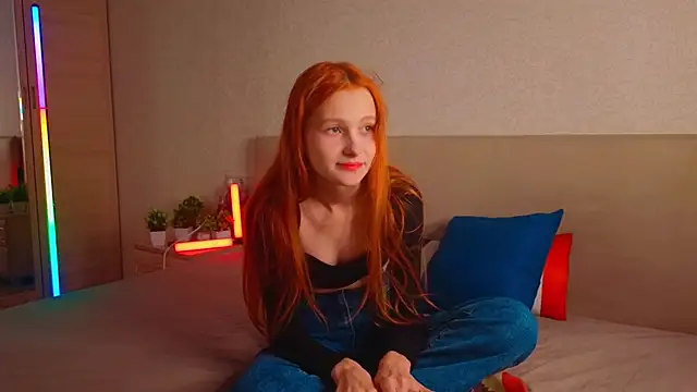 Snapshot of MarthaMack chatting on November 2025 08:40:01 AM MarthaMack online show from November 2025 08:40:01 AM