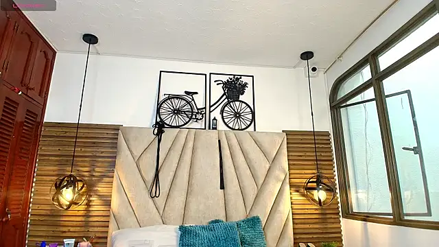 KimberlyFox t online show from April 2026 12:17:02 PM