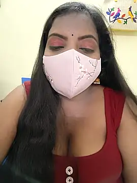 Yuvika66 online show from November 2025 06:09:02 PM