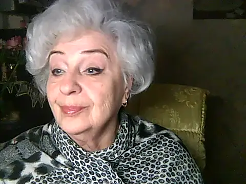 Snapshot of ValeriaKroww chatting on April 2026 07:11:01 PM ValeriaKroww online show from April 2026 07:11:01 PM