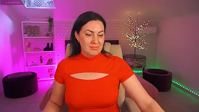 Snapshot of VelvetLuck chatting on April 2026 12:39:01 PM VelvetLuck online show from April 2026 12:39:01 PM