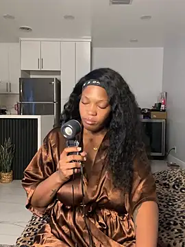 Snapshot of PrincessDreamm chatting on August 2026 12:34:02 AM PrincessDreamm online show from August 2026 12:34:02 AM