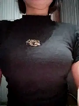 Niramiu online show from November 2025 01:55:02 AM